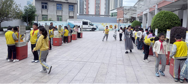 科技螢火映校園 ——科普大篷車點亮永泰學(xué)子科學(xué)夢