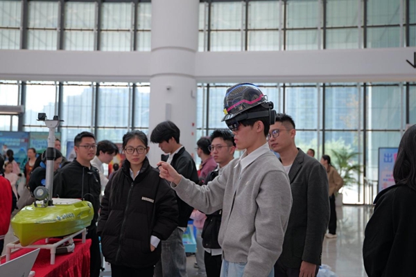 “智匯青春！創(chuàng)享未來” 第十五屆在榕高校大學生科學藝術展演頒獎典禮圓滿落幕