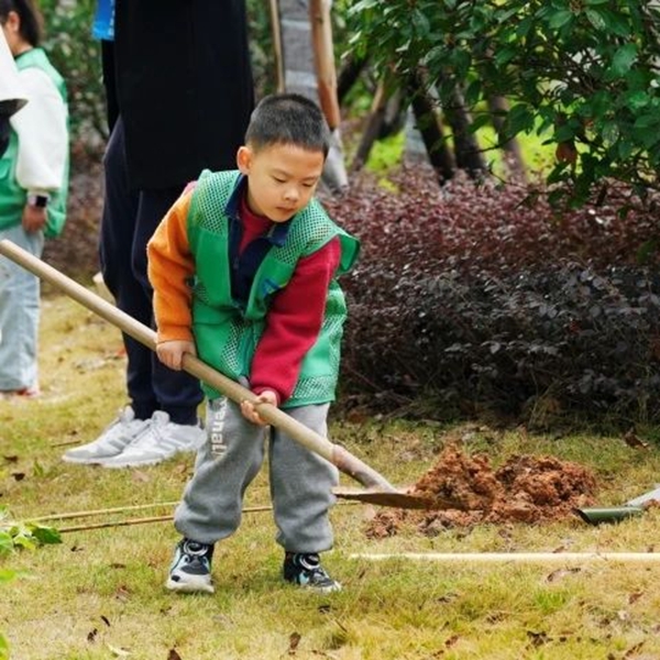 童心植夢·科創(chuàng)未來 | 科技館植樹節(jié)主題活動， 給童年的春天添點“綠”