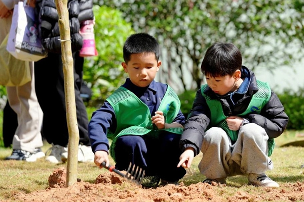 童心植夢·科創(chuàng)未來 | 科技館植樹節(jié)主題活動， 給童年的春天添點“綠”