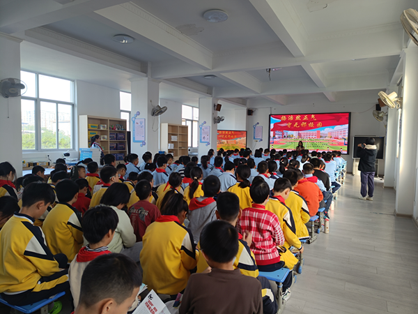 筑牢校園反邪防線 守護(hù)學(xué)子健康成長(zhǎng)——“揚(yáng)浩然正氣 守?zé)o邪校園”反邪教宣傳主題活動(dòng)走進(jìn)倉(cāng)山三小 筑牢校園反邪防線 守護(hù)學(xué)子健康成長(zhǎng)——“揚(yáng)浩然正氣 守?zé)o邪校園”反邪教宣傳主題活動(dòng)走進(jìn)倉(cāng)山三小