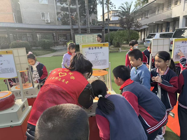  “科韻逐光，夢想飛揚(yáng)”——倉山區(qū)第三中心小學(xué)相約福州科技館共赴趣味科學(xué)之約