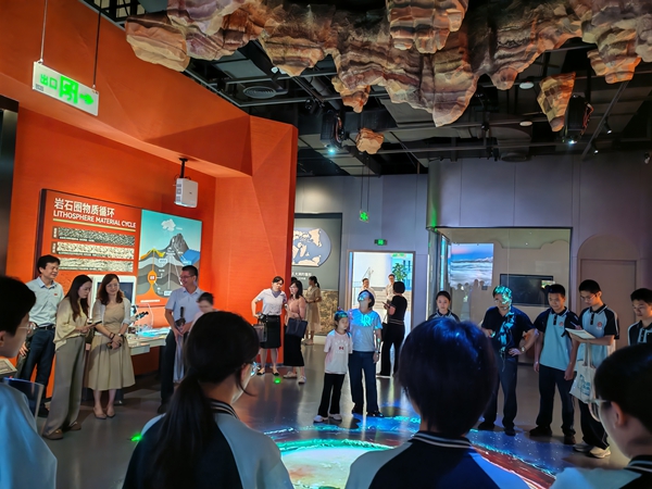 校館合作教學(xué)新模式，開啟科普新旅程