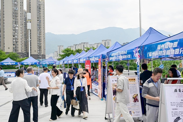 2025年福州市科技活動(dòng)周主會(huì)場活動(dòng)在福州科技館啟動(dòng)