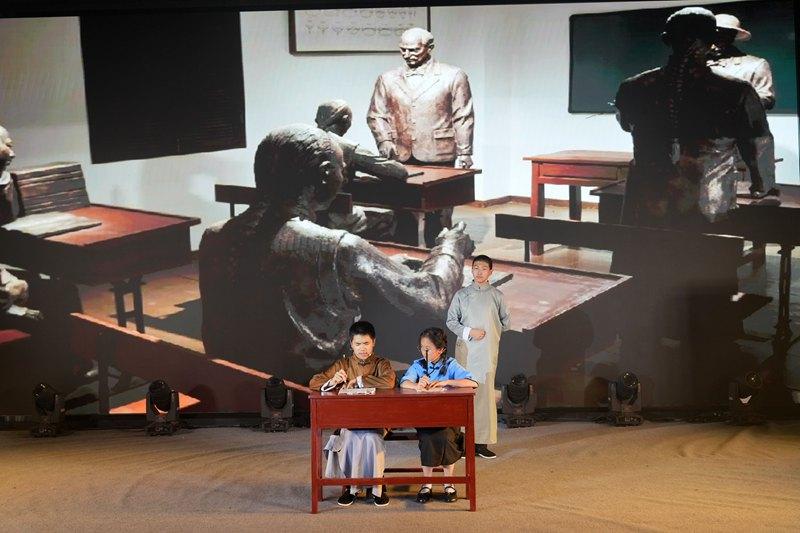 當(dāng)科學(xué)家故事被少年搬上舞臺(tái)：一場(chǎng)跨越時(shí)空的“精神接力”在晉安上演